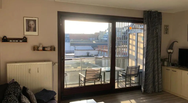 Студия Shiny Nice studio at Ostend