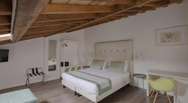 Двухместный номер Standard Мансарда Palazzo Lupardi Relais B&B