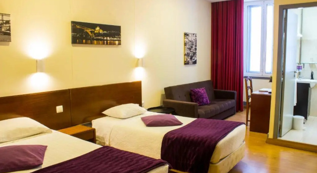 Семейный номер Standard Hotel Estoril Porto