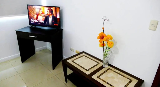 Апартаменты ECUsuite Ejecutiva River1 Junto a Hotel Wyndham