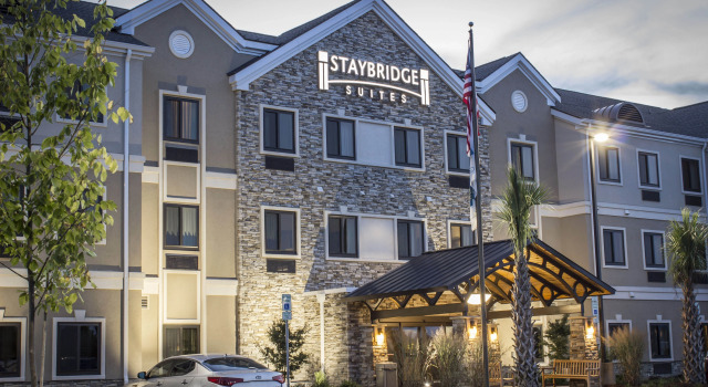 Staybridge Suites North Jacksonville by IHG, Забронировать Отель Отели Джэксонвилл с бассейном, Бассейн