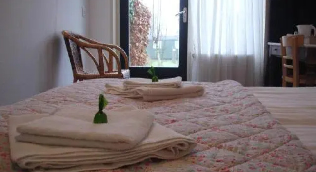 bed and breakfast Simmerwille, Buchen Sie Hotel Earnewâld 