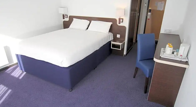 Одноместный номер для гостей с ограниченными возможностями Ramada Oxford