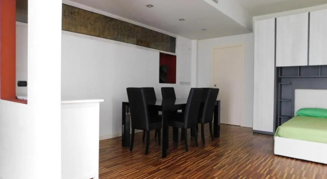 Garden Apartment, Забронировать Апартаменты/квартира Отели Вероны с парковкой, рядом с Филармонический театр Вероны, Парковка
