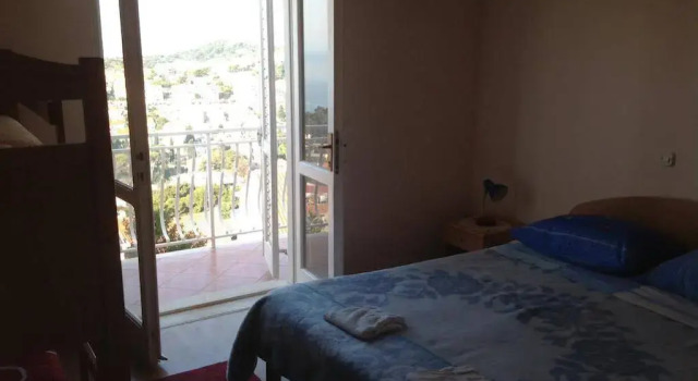 Guest House Banana, Забронировать Гостевой дом Гостевые дома Дубровника, рядом с Gradac Park, Гостевой дом