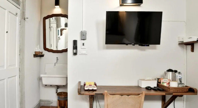Номер Standard Velawarin Hotel
