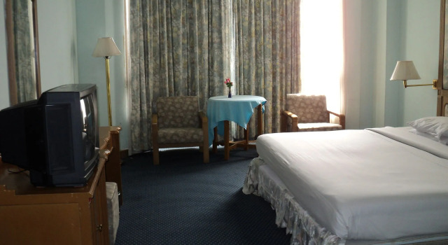 Diamond River Ping Petch-Ngam Hotel, Забронировать Отель Чанг Мой Чиангмай, рядом с Vieng-Joom-On Tea House