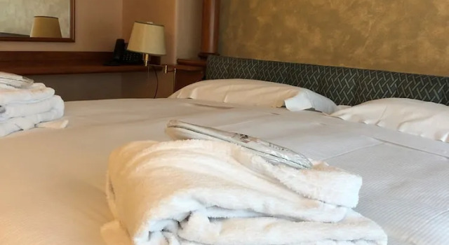 Люкс Crystal Hotel Varese