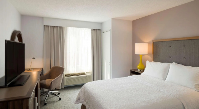 Двухместный номер with Small Fridge Hampton Inn Manhattan Chelsea