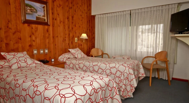 Четырёхместный номер Standard Hotel Aitue