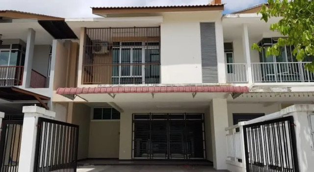 Taman Mutiara Rini by Amfiz Empire, Varaa Hotelli Hotellit Johor pysäköinnillä, Pysäköinti
