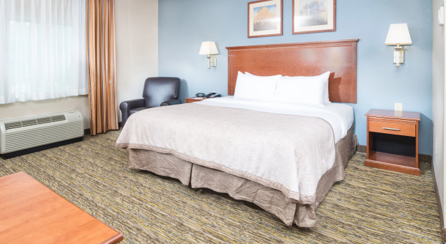 Candlewood Suites Wake Forest-Raleigh Area by IHG, Забронировать Отель Уэйк-Форест Raleigh-Durham Metropolitan Area