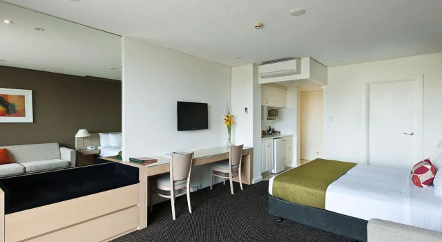 Студия Deluxe Coogee Sands Hotel & Apartments