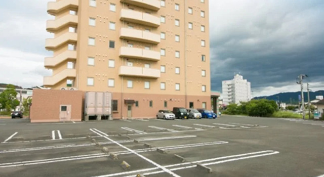 Royal Inn Station Plaza, Забронировать Отель Изуми Кагосима