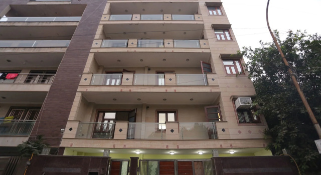 Hotel Golden Tree by OYO Rooms, Забронировать Отель Нью-Дели Национальный столичный округ Дели