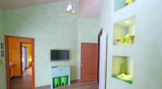 Maison Athome, Book Hotel Hotels in Burgundy with a Pool, Swimming Pool