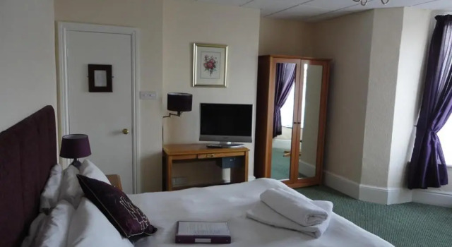 Двухместный номер Deluxe Albert and Victoria Hotel