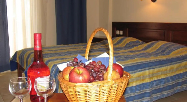 Четырёхместный номер Standard Katia Hotel