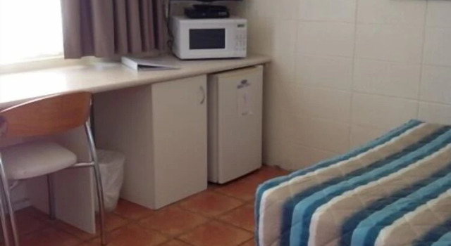 Четырёхместный семейный номер Standard Sunburst Motel