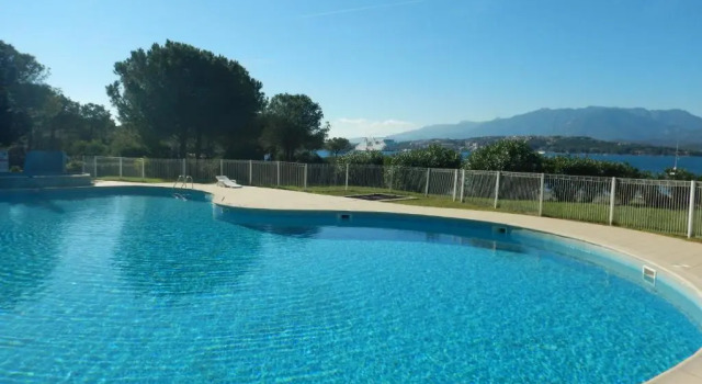 Villa 6 CinqueSensi ''Le Village Marin'', Rezerwuj Willa Hotele w Korsyka z parkingiem, Parking