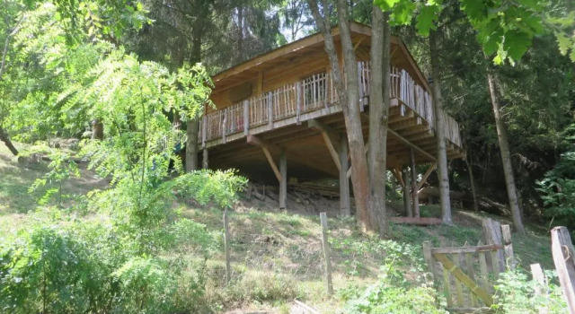 Коттедж La Cabane aux Sapins