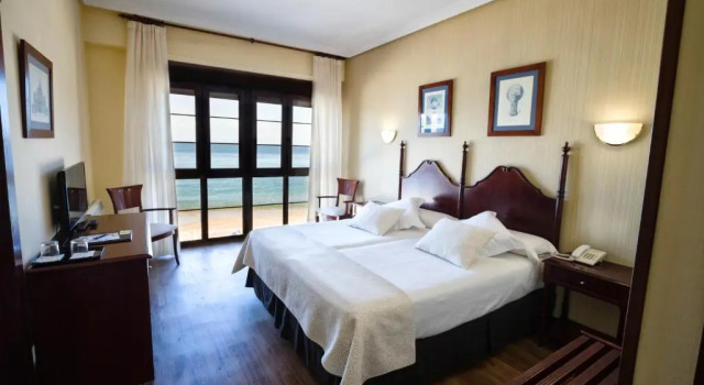 Двухместный номер Standard с видом на море Hotel Ribadesella Playa