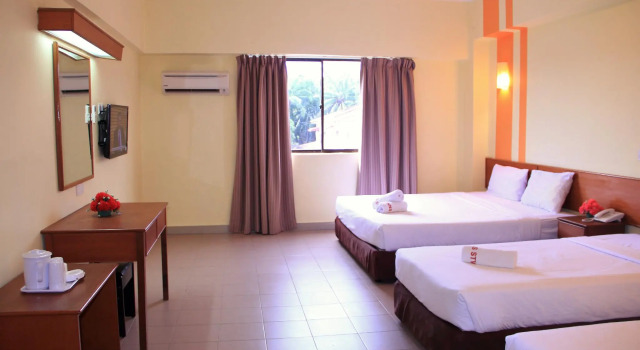 Camera familiare Standard Sun Inns Setiawan