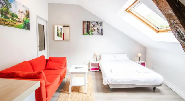 Confortable studio proche Hypercentre, Rezerwuj Hotel Tours 