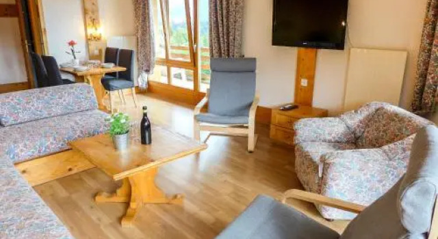 Apartment Le Bristol A20, Buchen Sie Ferienwohnung Ollon 