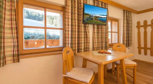Familienbauernhof Göttfriedbauer, Rezerwuj Apartament Hotele w Salzburg z parkingiem, Parking