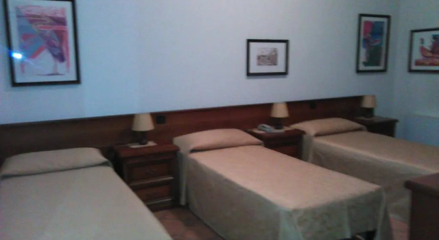 Трёхместный номер Standard Albergo Al Portico