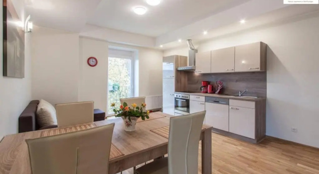 Апартаменты с балконом Park Villa Apartments
