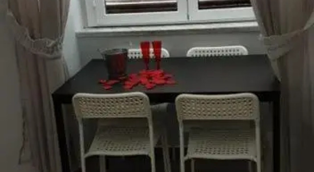 B&B La Città Partenopea, Забронировать Отель «постель и завтрак» Неаполь - Центральный вокзал Неаполь, рядом с Церковь Пио Монте делла Мизерикордия