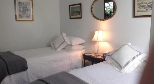 Номер Standard Whispering Pines Bed and Breakfast