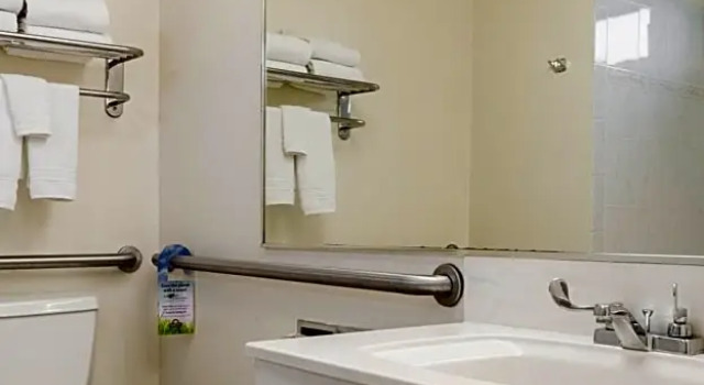 Четырёхместный номер Standard Econo Lodge Panguitch Near Bryce Canyon