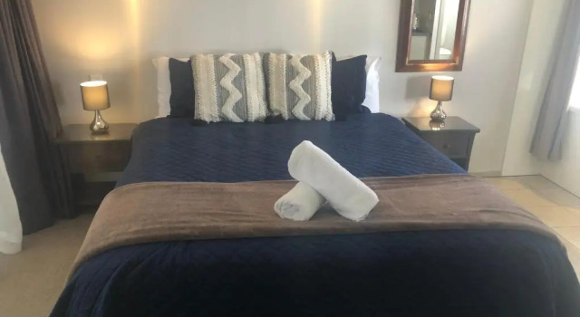 Студия Absolute Lake View Motel