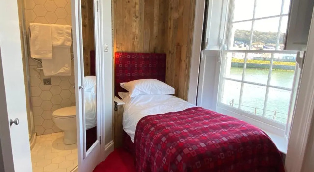 Одноместный номер Standard с видом на море Harbourmaster Hotel