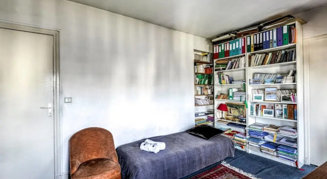 Rustic 3-bdr Family Apartment in Canal St. Martin, Забронировать Апартаменты/квартира 10-й округ: Республика Париж, рядом с Станция метро Rambuteau