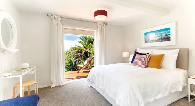 Eight on Church Waiheke Accommodation