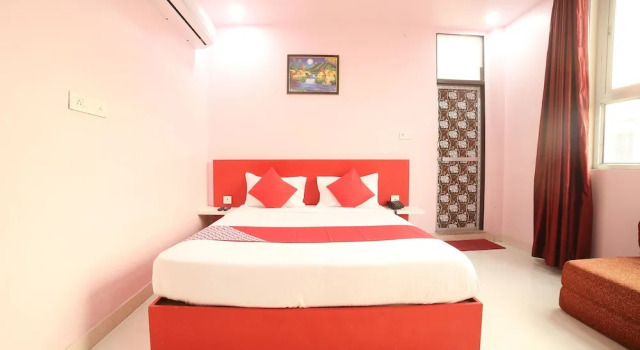 Номер Standard Oyo 24220 Hotel Jai Ambay International