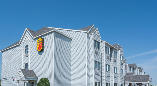 Двухместный люкс Deluxe Super 8 By Wyndham Fargo Airport