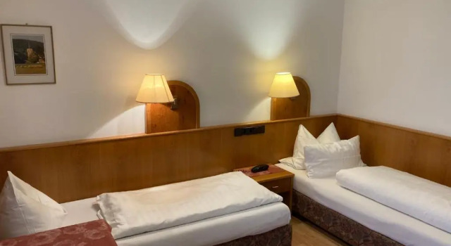 Двухместный номер Standard с балконом Hotel Adler mit Gasthaus