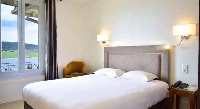 Двухместный номер Standard с видом на озеро Hôtel-Restaurant Le Lac