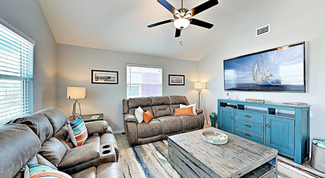 1706 Port Aransas - 3 Br Home