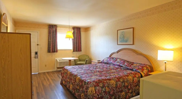 Номер Standard Hotel O Relax Inn Lewisburg near I-64