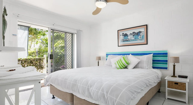 Beachcomber Peregian Beach, Book Hotel Peregian Beach Noosa
