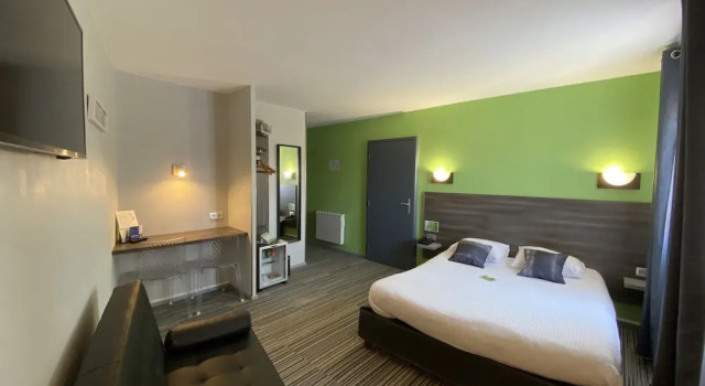 Двухместный номер Comfort Hôtel Bagatelle