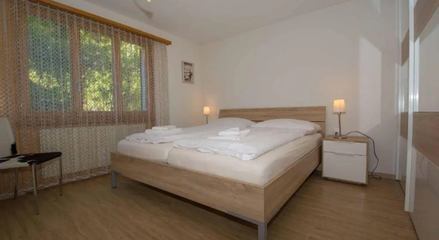 Ferienwohnung Helios, Забронировать Отель Отели Адельбоден 3 звезды, рядом с Горнолыжный курорт Адельбоден, 3*