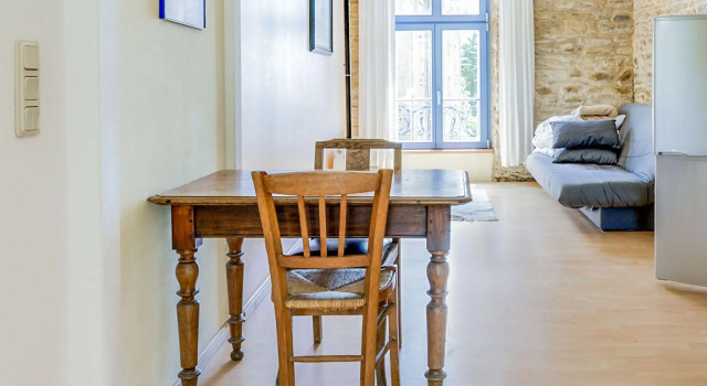 Beachside Family Villa in Le Pouldu, Забронировать Апартаменты/квартира Отели Finistère с парковкой, Парковка