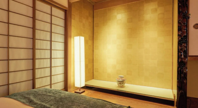 KONJAKUSO Nara Naramachi "MUSHIBUROYA" Sauna Villa, Buchen Sie Villa Nara Shutoken, in der Nähe von Isui-en